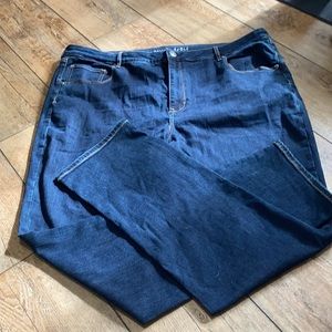 American Eagle hi-rise skinny dark wash denim